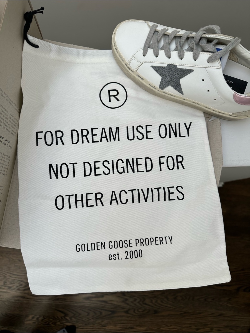 Golden Goose White Leather Sneakers with Pink Heel and Gray Laces - Picture 5 of 9